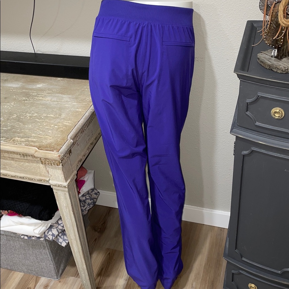 Athleta Women's Vibrant Purple Straight Leg Pants - Picture 6 of 10